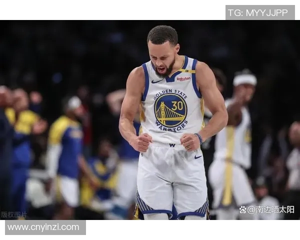 明星球员表现点评:库里再次封神 明星球员表现点评:库里再次封神